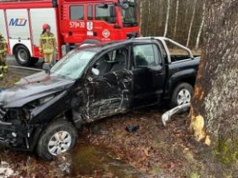 Rusinowo: Wypadek na DK22. Auto uderzyło w drzewo