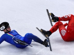 Polka uderzona łyżwą w twarz pokazała klasę. Stanęła w obronie rywalki. "Wybierzmy życzliwość"