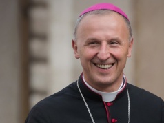 Bp Solarczyk do katechetów: siejecie ziarno, a potem pielęgnujcie, aby nikt nie odebrał miłości