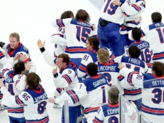 Czekali na to 46 lat. Wielki sukces amerykańskich hokeistów