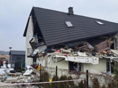 Eksplozja w domu jednorodzinnym pod Kielcami. Ranna kobieta