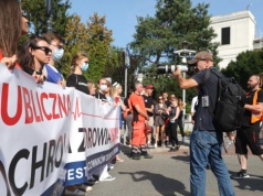 Dziś medycy rozpoczynają protesty. "Odpowiedzialność za deficyt przerzuca się na pracowników"