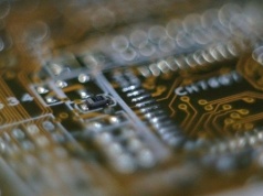 Poniedziałkowy przegląd mediów; Tarcza Krzemowa Tajwanu; SAFE to za mało