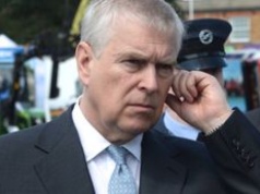 Były książę Andrzej sprawiał problemy w pracy. Skargi ignorowano przez lata: "Rozmawiał TYLKO z dziewczętami"