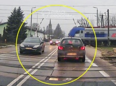 Sekundy od masowej tragedii na przejeździe. To nie był przypadek, komisja wskazała winnego