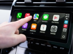 Rewolucja w Apple CarPlay, na którą tak wielu czekało z wytęsknieniem. Koniec monopolu Siri