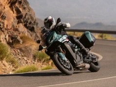 BMW S 1000 XR: sportowo-turystyczny crossover z genami superbike’a