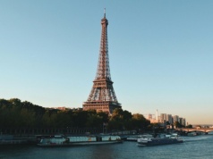 Francja mierzy się z wyciekami danych