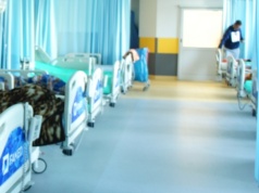 Radom. Przyjechał na zabieg nastawienia barku, ale po znieczuleniu ogólnym bez obecności anastezjologa zmarł