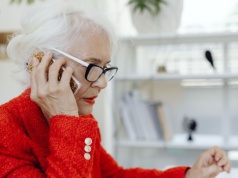 Nie wypłacisz pieniędzy z konta osoby zmarłej, jeśli nie będziesz o tym pamiętać. Dotyczy nawet małżonka