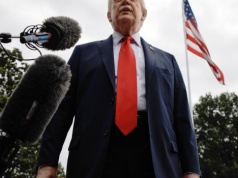 Dom za granicą kusi Polaków, rynki nerwowe po wyroku w USA, sprzedaż w Polsce przebiła prognozy (Najważniejsze informacje dnia)