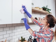 Od 10 lat myję tym szafki kuchenne. Tłuszcz schodzi w mgnieniu oka