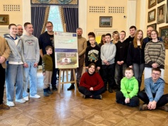 Zagrajmy w „Dziewiąte życie kota” w ostromeckich pałacach. Historia zmieści się w telefonie