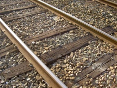 Analiza finansowania i struktury wydatków na transport kolejowy w województwie opolskim