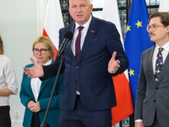 Podatek zdrowotny, zamiast składki zdrowotnej. Dziś spotkanie Lewicy z resortami zdrowia i finansów