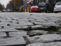 Ponad 500 wniosków Wrocławian o odszkodowanie. Za dziury w drogach i śliskie chodniki