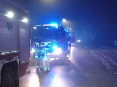 Duże zadymienie w domu jednorodzinnym w Sokołach. Szybka reakcja 15-latka zapobiegła tragedii