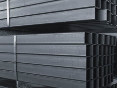 Stalprodukt miał 17,94 mln zł straty netto, 21,51 mln zł straty EBIT w IV kw. 2025