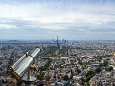 Najbardziej kontrowersyjna atrakcja Paryża zamyka się już za miesiąc. Ponowne otwarcie najwcześniej za 5 lat