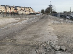 Droga w Skarbimierzycach jest w fatalnym stanie. Teraz przejdzie kompleksowy remont