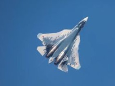 Su-57E na niebie. To jasny sygnał dla świata