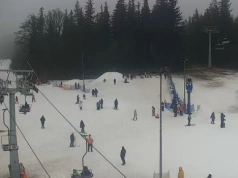 Sypnęło śniegiem. Te ośrodki narciarskie w Polsce nie pożegnały zimy