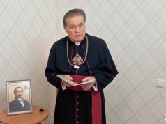 Były proboszcz Czerwonego Kościoła apeluje o dostęp do sarkofagu Edwarda Woyniłłowicza