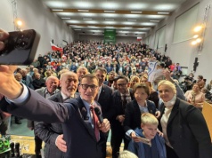 Morawiecki i Obajtek: krytyka rządu, ostrzeżenia przed zadłużeniem i spór o kolej