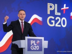 Nauczyciele stracą ważny przywilej już od września. Prezydent Karol Nawrocki podpisał ustawę