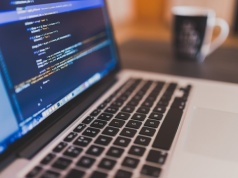 Firmy uciekają w outsourcing IT, by utrzymać budżety w ryzach