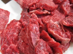 Niedozwolone hormony w wołowinie z Brazylii. Polska wprowadza pilne kontrole