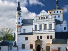 Wyjątkowe malowidło zdobi czeski zamek. Perła architektury renesansu