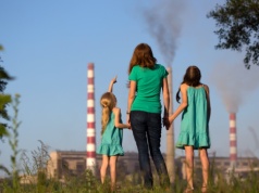 Zima odpuściła, smog nie zamierza. Fatalne powietrze w Polsce