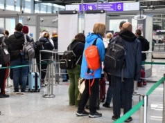 Był poszukiwany trzema listami gończymi. 57-latek zatrzymany na lotnisku w Pyrzowicach