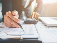 Ukraińcy założyli ponad 100 tys. firm. Są trwalsze niż polskie