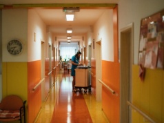 PTLM ostrzega przed „dziką restrukturyzacją”. Mechanizm MZ może pogłębić kryzys szpitali