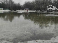 Odwilż w natarciu. Woda zalewa budynki, posesje i ulice