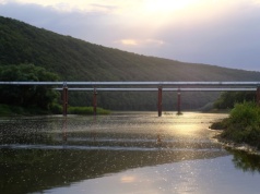 Unia Europejska wprowadzi całkowity zakaz importu rosyjskiej ropy. Ale najpierw wybory