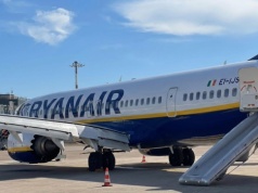 Ewakuacja w Ryanairze. Na pokładzie eksplodował telefon pasażera!