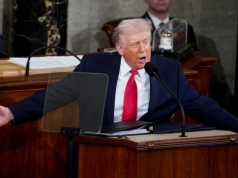 Donald Trump ogłosił w orędziu triumf po pierwszym roku rządów i zagroził Iranowi