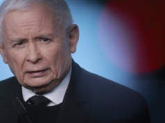 Kaczyński wykonuje gwałtowny zwrot. Boi się rozłamu w PiS