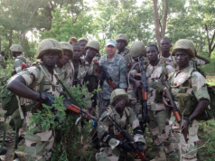 Stany Zjednoczone wysyłają żołnierzy do Nigerii