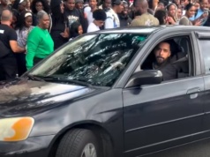 Stara Honda J. Cole’a się zepsuła – tłum fanów pod warsztatem