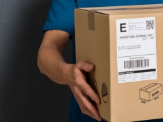 Nowa fala oszustw. Policja ostrzega przed fałszywymi paczkami