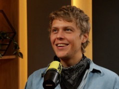 "Chyba mam starą duszę". Jakub Gierszał w Rozmowie Filmowej RMF FM