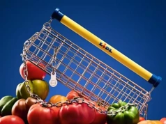 Lidl rzuca wyzwanie high fashion. Torebka-wózek nowym hitem?