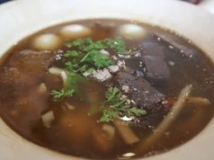 Finowie wrzucają do zupy. Na widok tych kluseczek wielu blednie