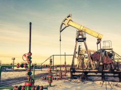 Materiały o podwyższonej odporności – co warto wiedzieć o produkcji dla sektora naftowo-gazowego i chemicznego?