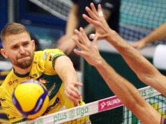 Polskie talenty wychodzą na parkiet. W Zawierciu zaczyna się droga przyszłych gwiazd siatkówki