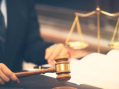 Czy SCT jest zgodne z Konstytucją? Ponad stu posłów zaskarża ustawę o elektromobilności do Trybunału